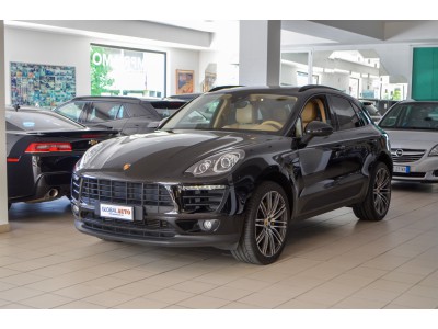 Porsche Macan 2.0 PDK